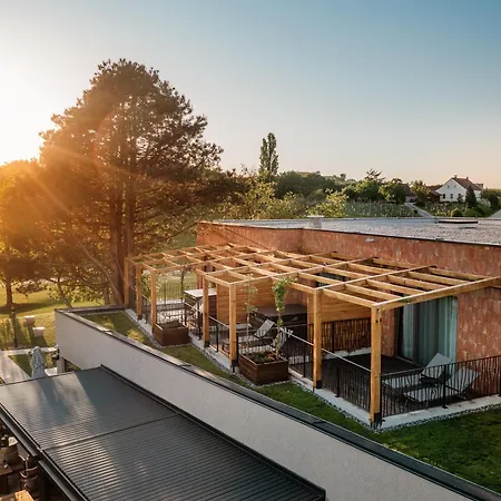 Hisa Marija House