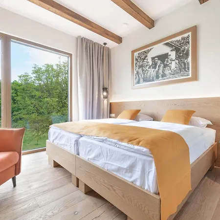 Hisa Marija House *