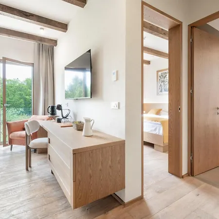 Hisa Marija House Hotel 4*